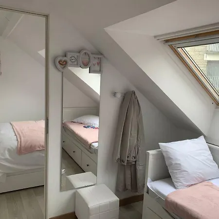 Un Balcon Sur La Mer, Acces Direct A La Plage Granville Exterior photo